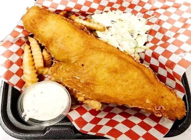 JTS Pizza and Plates Beer Battered Haddock Fish Fry plate