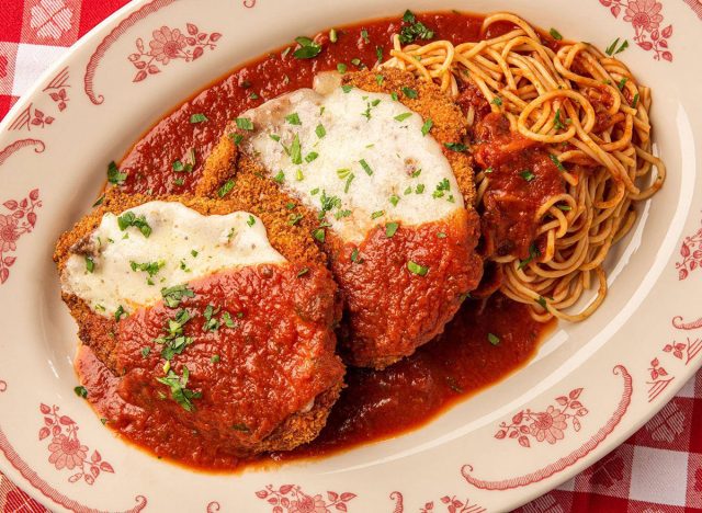 Maggiano's Classic Chicken Parmesan