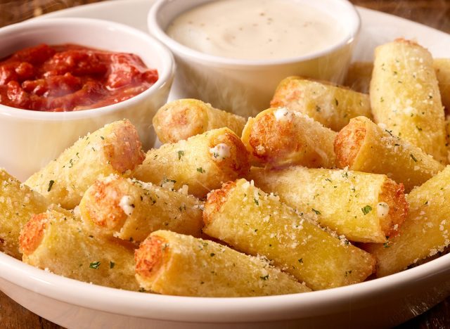 Olive Garden Stuffed Ziti Fritta