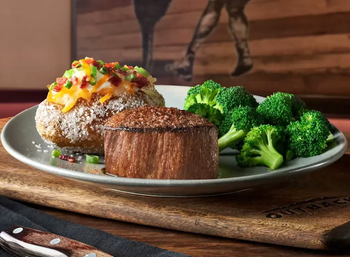 Outback Steakhouse Victoria’s Filet Mignon