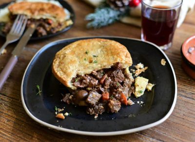 Pouch Pies Beef Bourguignon Pie