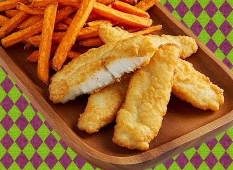 5 Chains With Fish and Sweet Potato Fries
