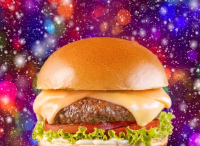 5 Burgers at Chain Restaurants Chefs Can’t Stop Talking About