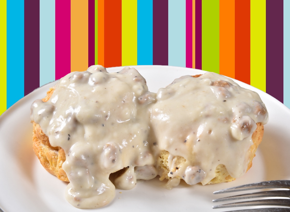 5 Chain Restaurants With the Best Biscuits and Gravy, According to Chefs