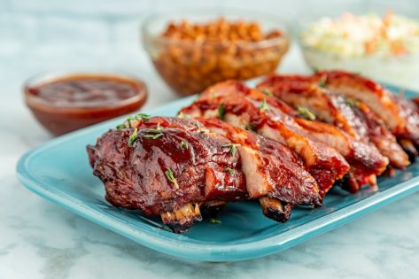 4 Chains With the Best Ribs and Baked Beans
