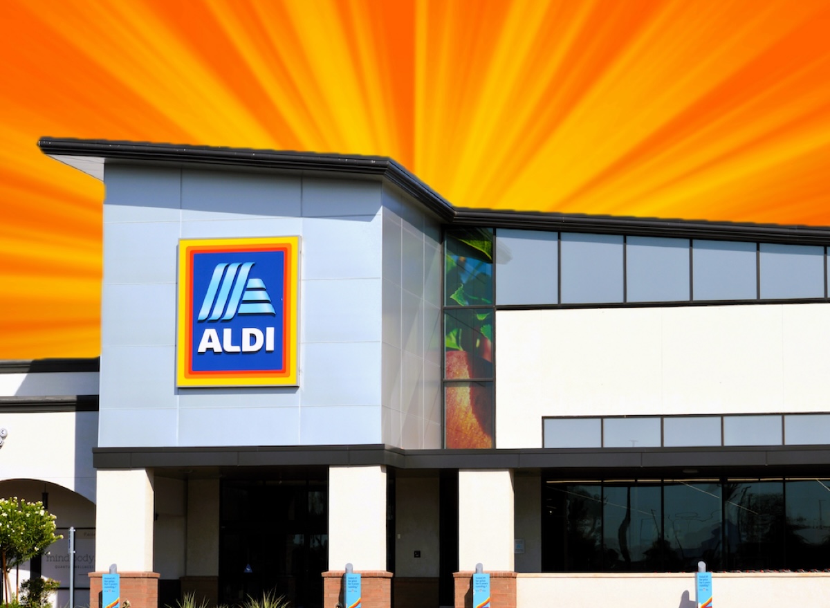 Aldi store front