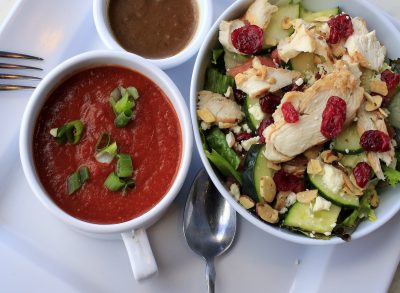 5 Chain Restaurants With the Best Unlimited Soups and Salads