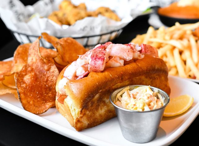 Row 34 Lobster Roll