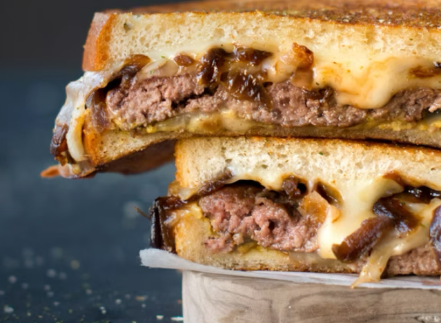 7 Restaurant Chains Serving the Best Patty Melts