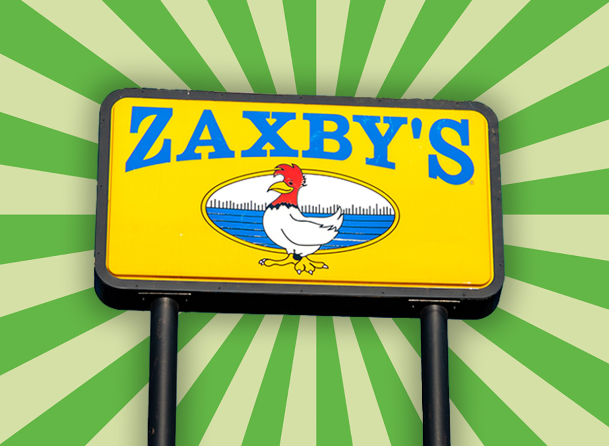 5 Must-have Orders at Zaxby’s, According to Chefs