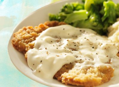 6 Restaurant Chains Serving the Best “Blue Ribbon” Country Fried Steaks