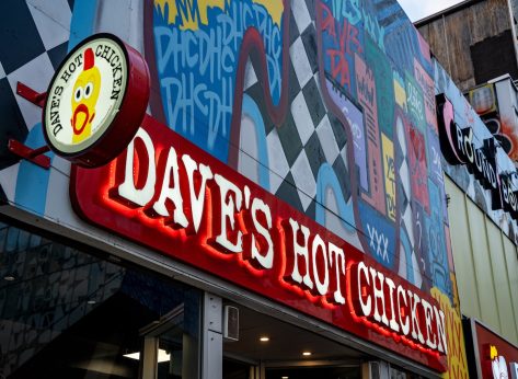 5 Chains With Fresh Chicken Tenders