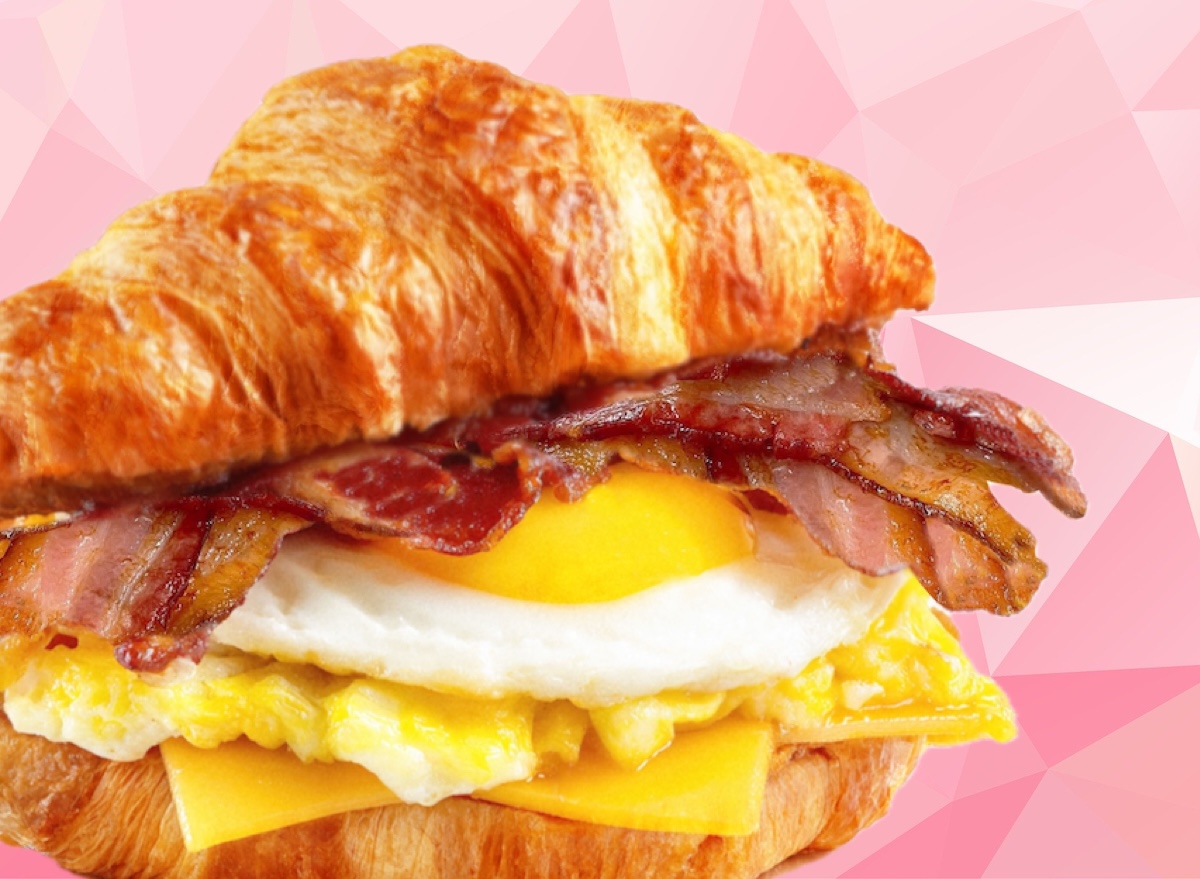 Best bacon real egg breakfast sandwiches chains