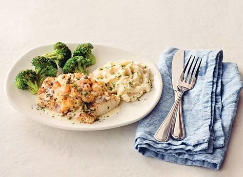 5 Chains With the Best Seafood Stuffed Fish