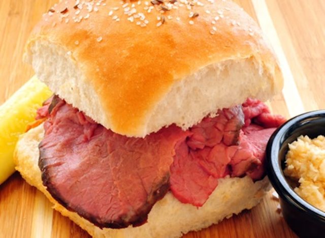 5 Restaurant Chains With the Best Open-Faced Sandwiches, According to Diners