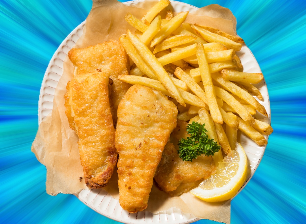 5 Restaurant Chains With the Best Fish-and-Fries Combo, According to Diners