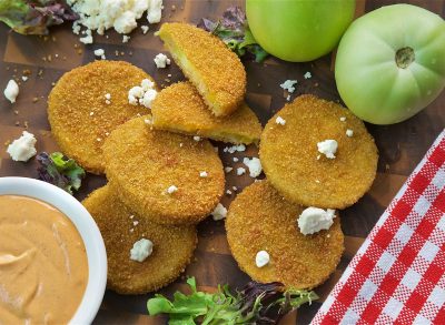 4 Chain Restaurants With the Best Fried Green Tomatoes, According to Chefs
