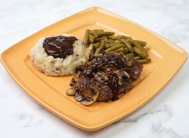 Polly's Pies Salisbury Steak