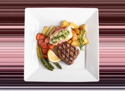5 Steakhouse Chains With the Best Surf-and-Turf Dinners, According to Diners