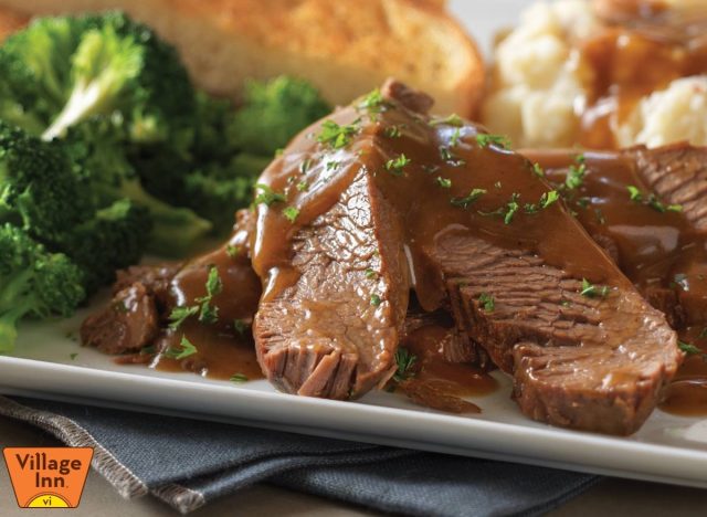 5 Restaurant Chains With the Best Open-Faced Sandwiches, According to Diners