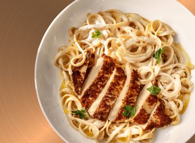 5 Italian Restaurant Chains With the Best Chicken Alfredo, According to Diners