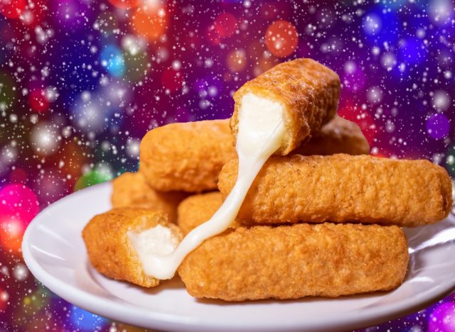 5 Restaurant Chains With the Best Mozzarella Sticks, According to Diners