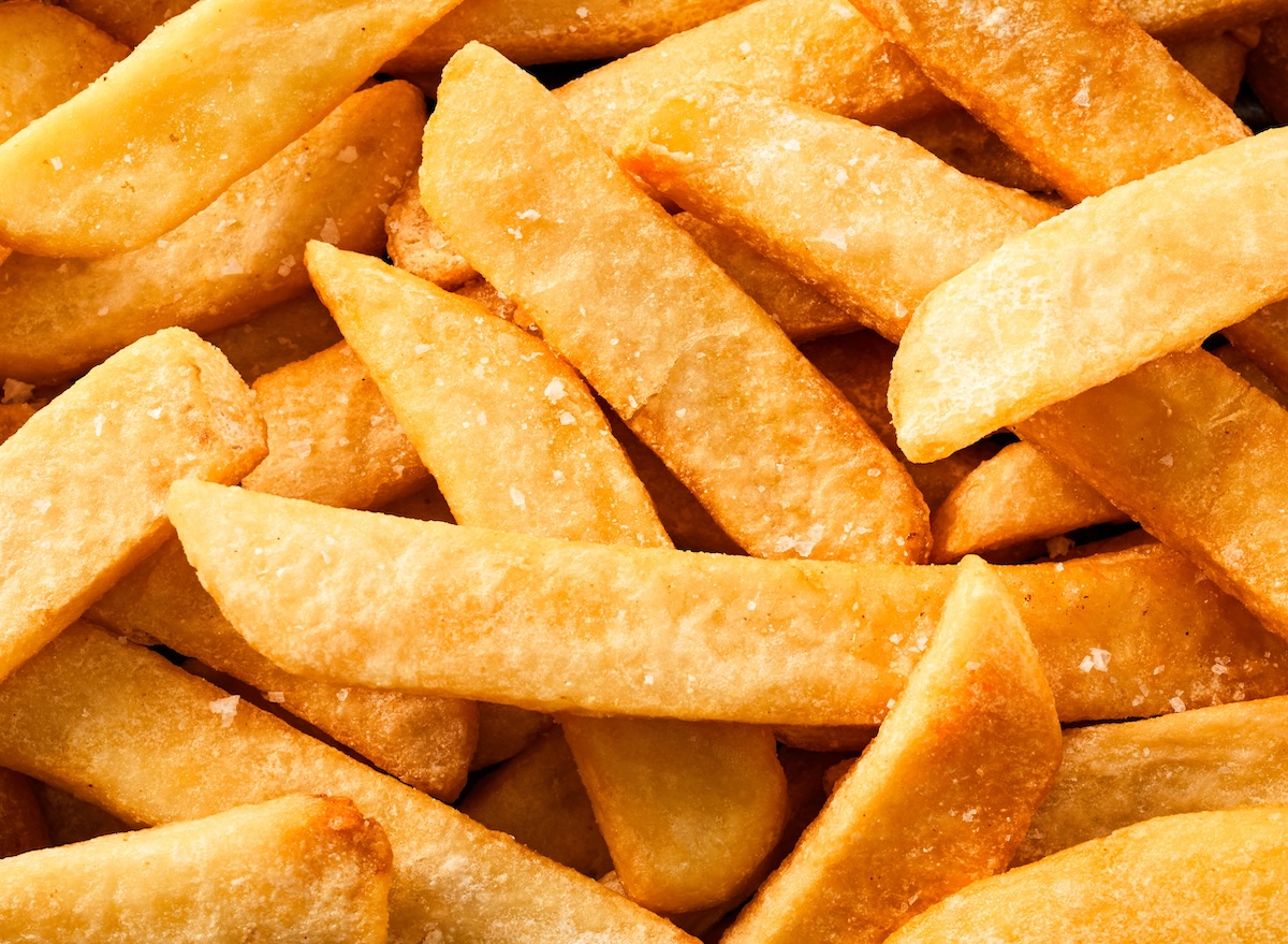 5 Restaurant Chains With the Best Steak Fries, According to Diners