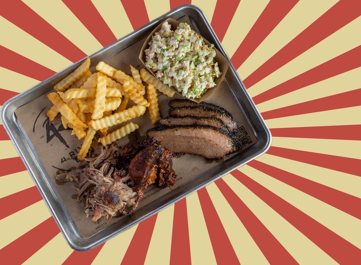 Bbq combo platter brisket pulled pork burnt ends