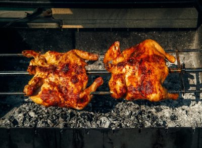 5 BBQ Chains With the Best Smoked Chicken Dinners, According to Diners