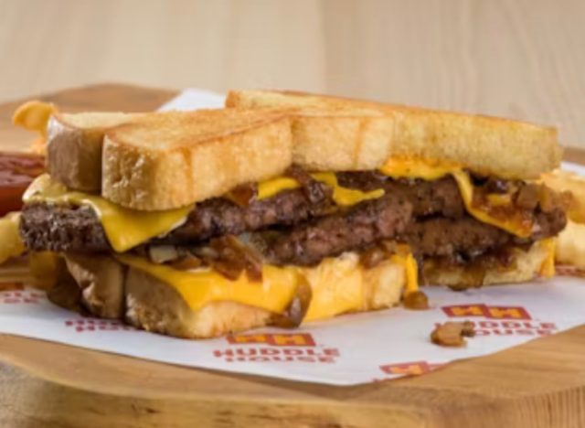 5 Restaurant Chains With the Best Patty Melts, According to Diners