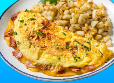 5 Restaurant Chains with the Meatiest Omelets, According to Chefs