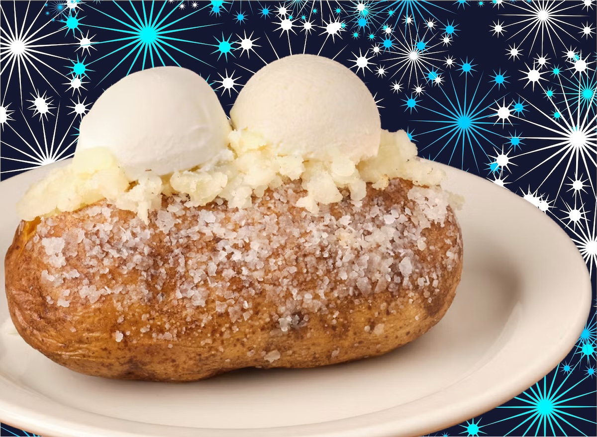 5 Restaurant Chains With the Best Baked Potatoes, According to Diners