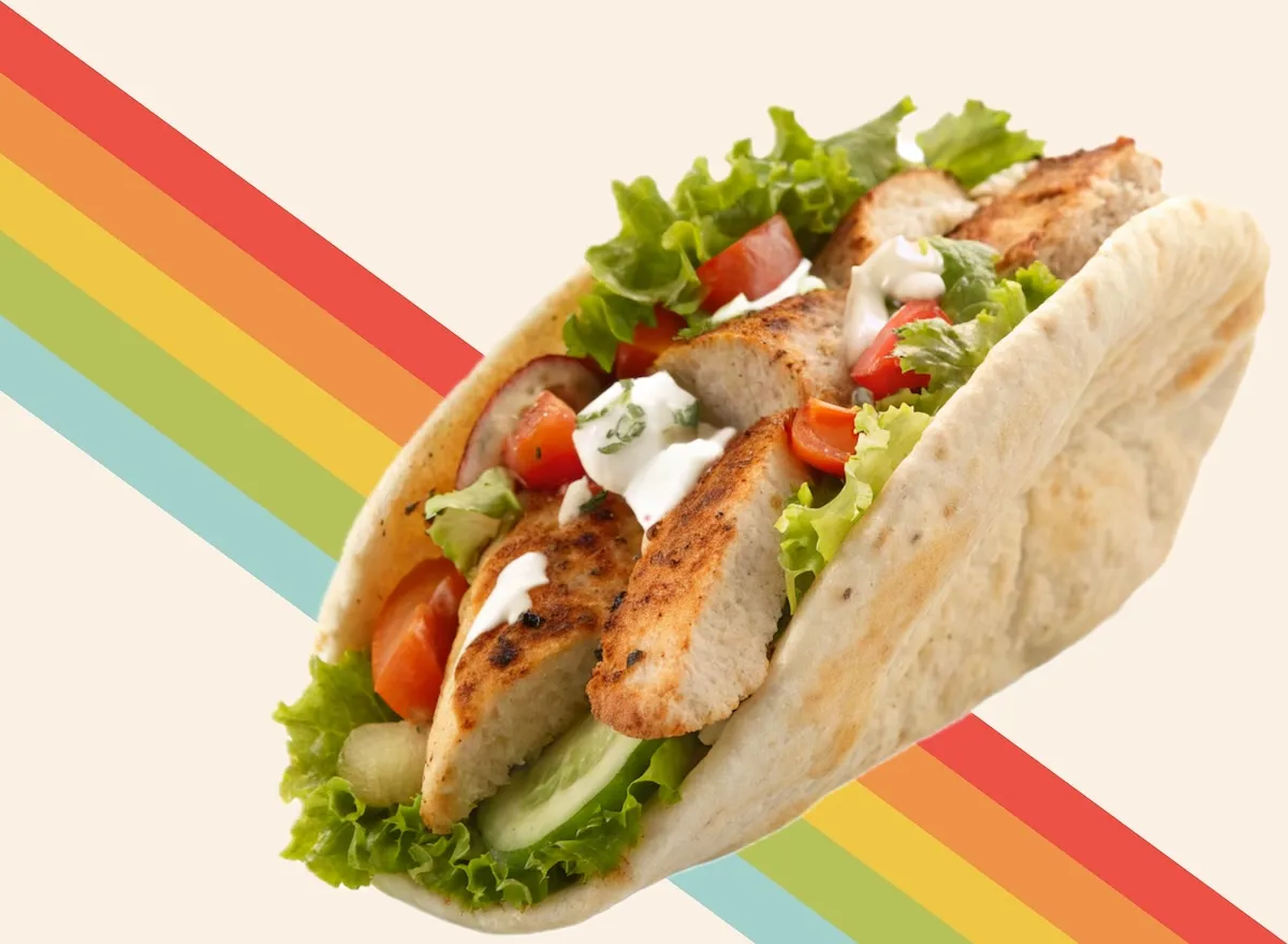 7 Beloved Menu Items From the '90s That Vanished From Chain Restaurants