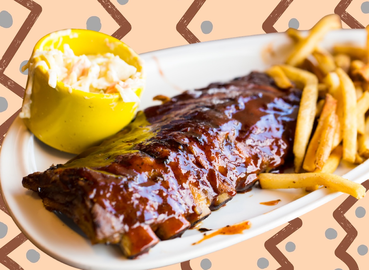 Ribs fries coleslaw