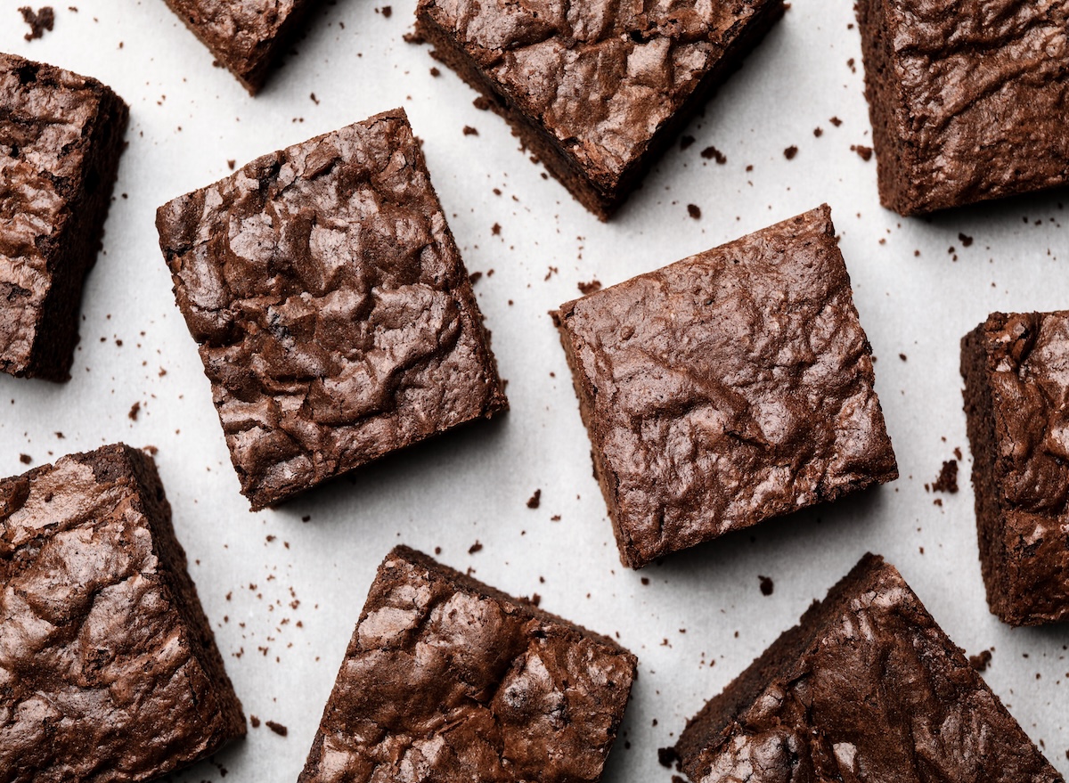 5 Restaurant Chains With the Best Brownies, According to Diners