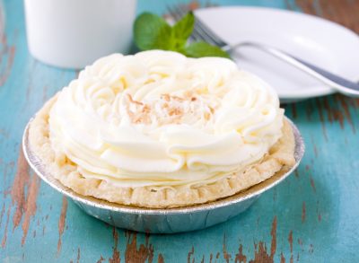 5 Restaurant Chains With the Best Coconut Cream Pie, According to Diners