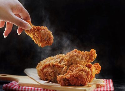 5 Grocery Stores With the Best Deli Fried Chicken, According to Shoppers