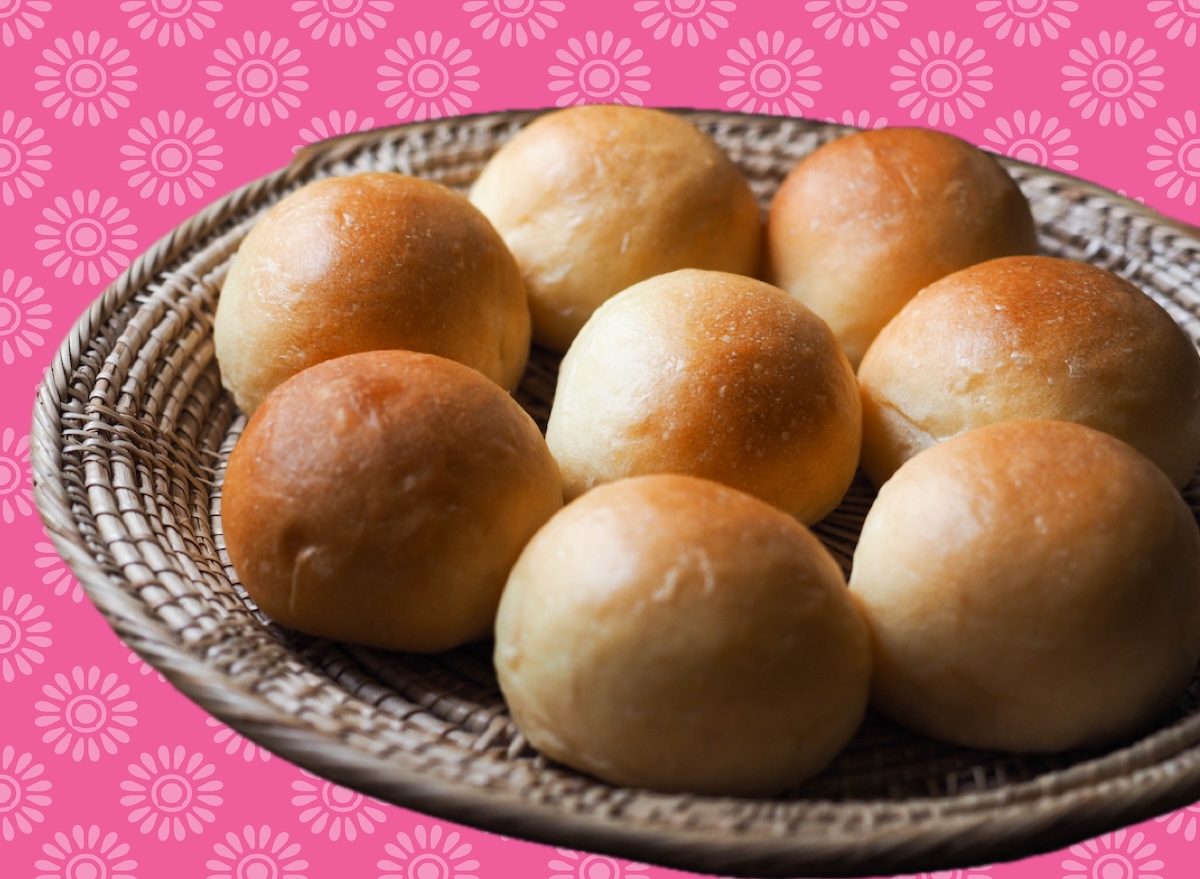 Dinner rolls