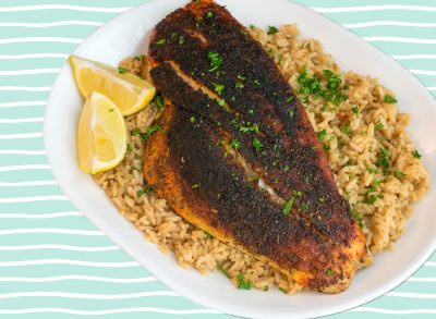 5 Seafood Chains With the Best Blackened Fish, According to Diners
