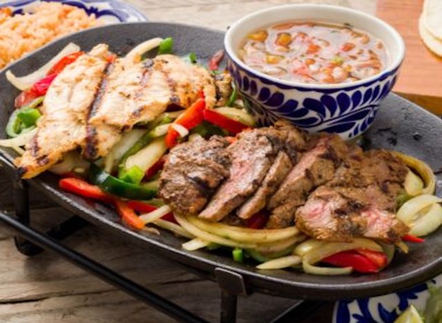 4 Restaurant Chains With the Best Fajitas, According to Diners