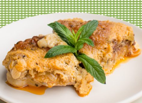 5 Restaurant Chains With the Best Smothered Chicken, According to Diners