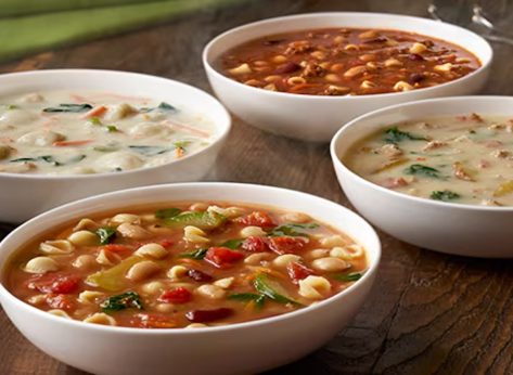 5 Restaurant Chains Where Dinner Still Comes With Soup or Salad