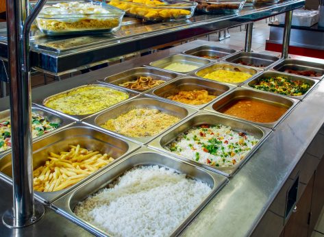 5 Grocery Stores With the Best Hot Food Bars