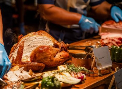 5 Buffet Chains With the Best Carving Stations, According to Diners