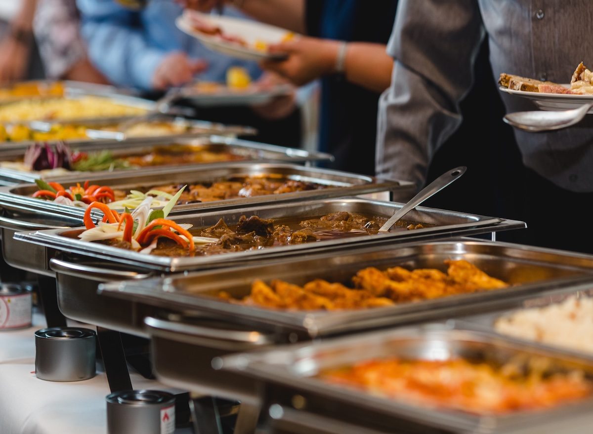 Buffet,Food,Service,At,Event,Banquet,,Stainless,Steel,Catering,Trays