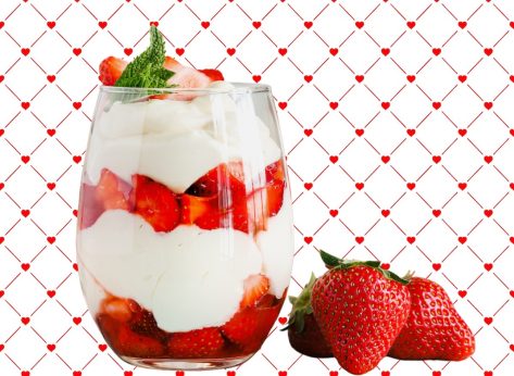5 Chains with the Best Yogurt Parfait, Say Chefs