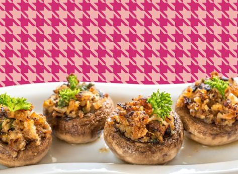 4 Chains With the Best Stuffed Mushrooms, According to Chefs
