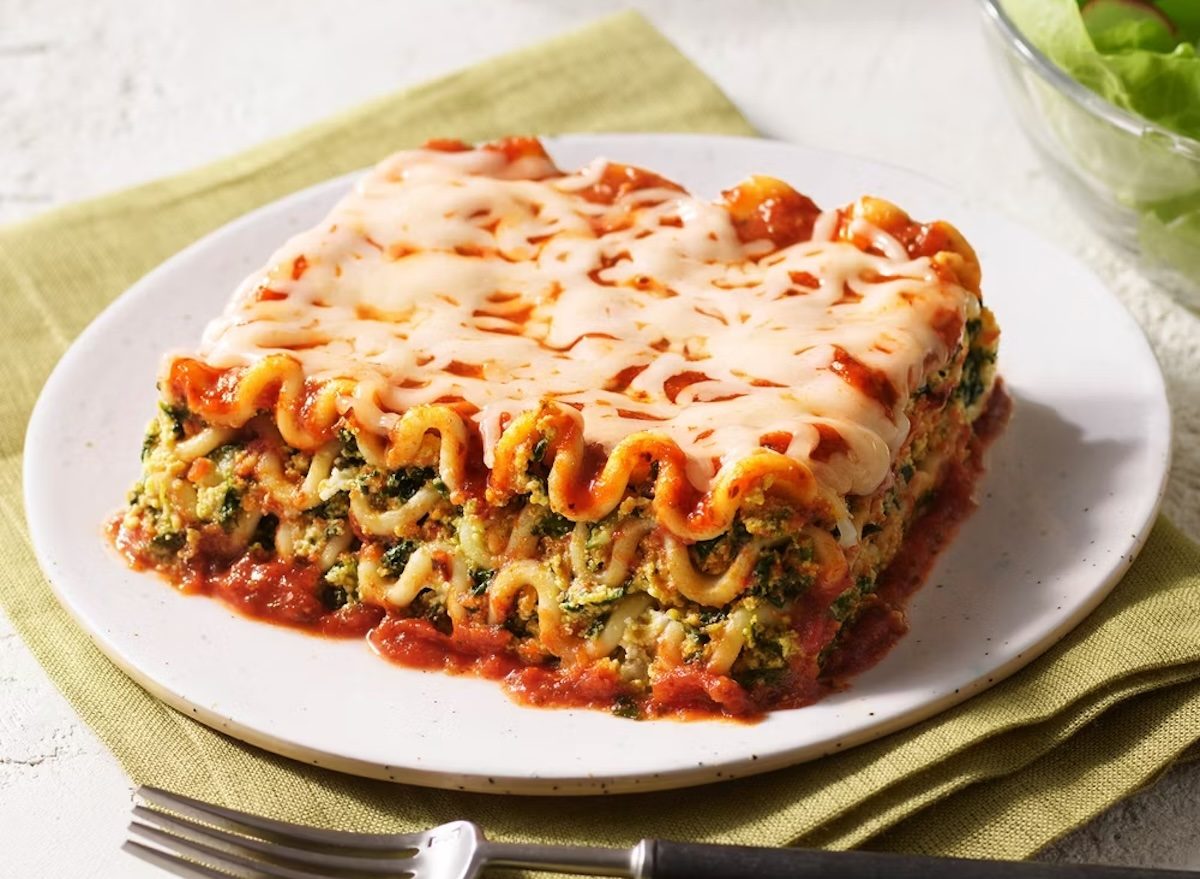 7 Frozen Dinners That Taste Like a Diner Blue-Plate Special, According to Shoppers