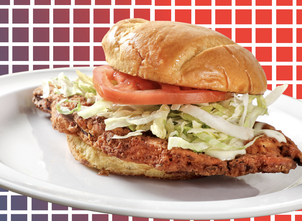 5 Restaurant Chains With the Best Cajun Chicken, According to Diners