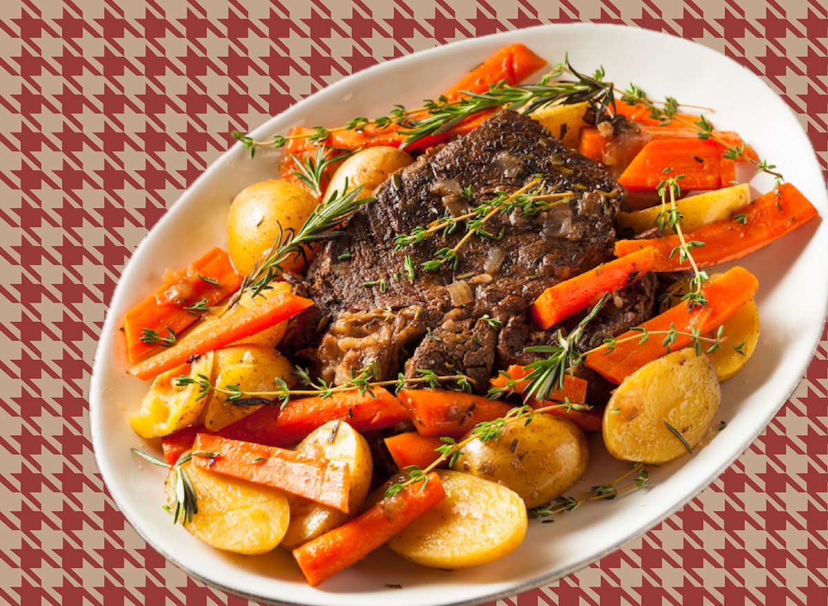 5 Restaurant Chains With the Best Pot Roast and Gravy, According to Diners